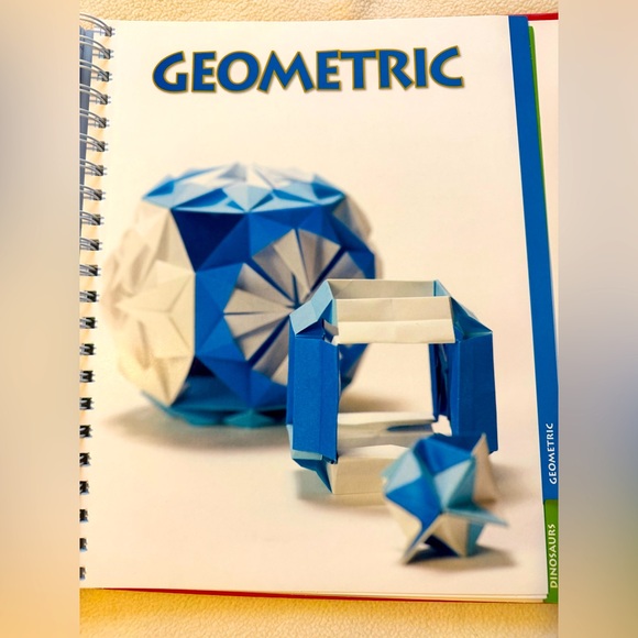 Everything Origami Book - Picture 10 of 12